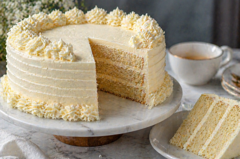 Classic Vanilla Cake Recipe That Always Works